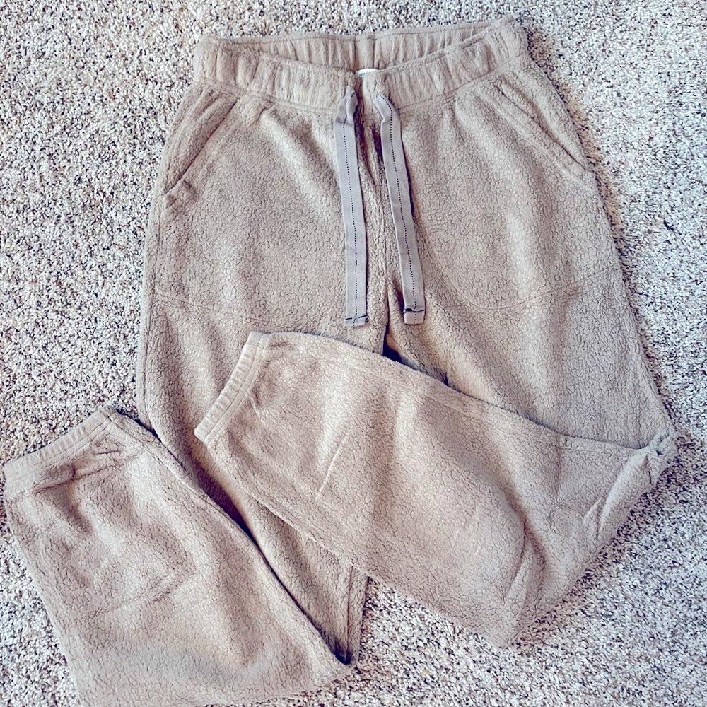 Aerie joggers